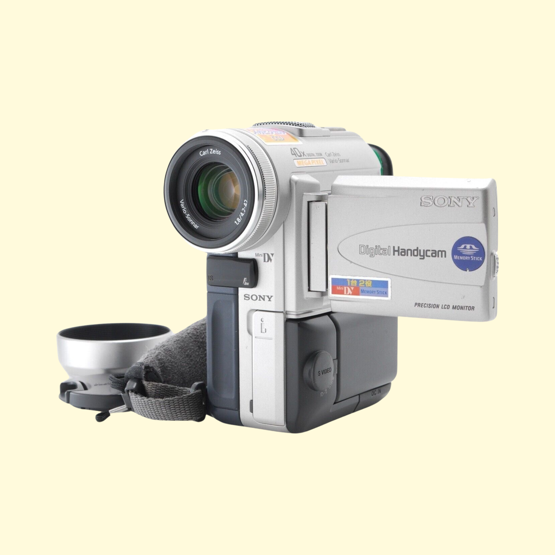 Sony Handycam DCR-PC100 Mini DV Camcorder Carl Zeiss Lens – Qomrah